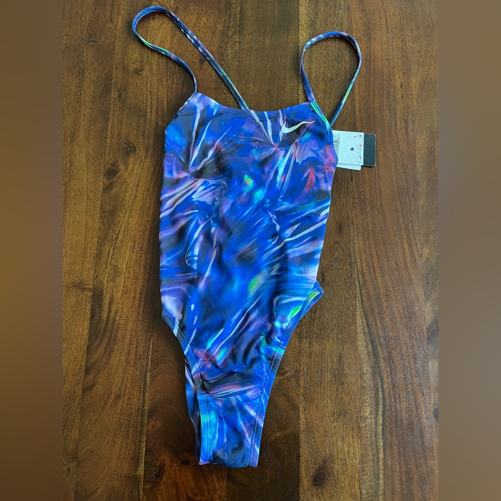 Nike swim suit size 4